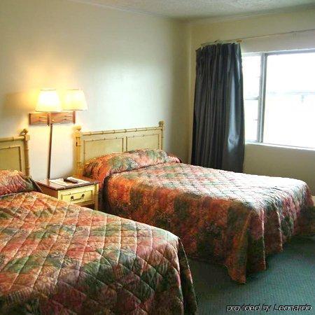 Town House Motel ทูเพอโล ห้อง รูปภาพ